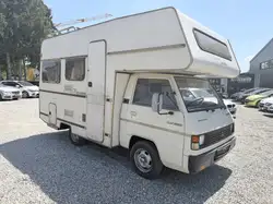 Mitsubishi L 300 TOP GEFLEGT+DUSCHE+KÃCHE+WC